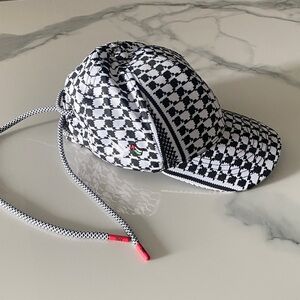 🇵🇸 Women’s Black & White Keffiyeh Patterned Baseball Cap small / med